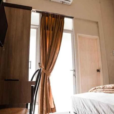 Comfy Homestay Yogyakarta Exteriör bild
