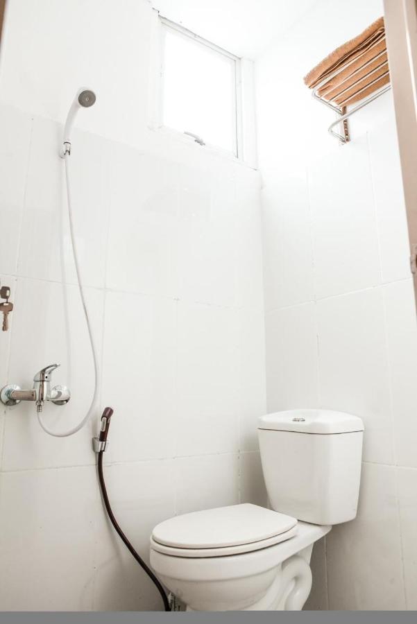 Comfy Homestay Yogyakarta Exteriör bild
